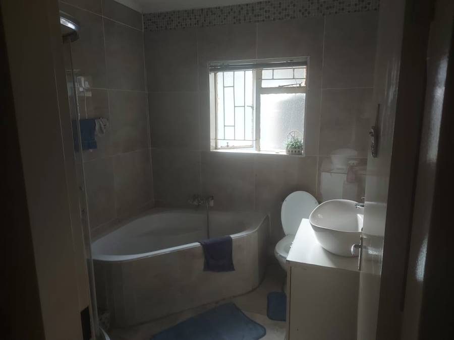 4 Bedroom Property for Sale in Oos Einde North West